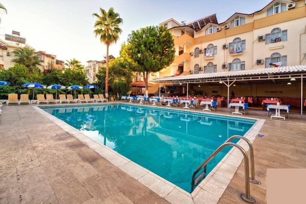 Anita Kemer Noch Hotel Exteriör bild