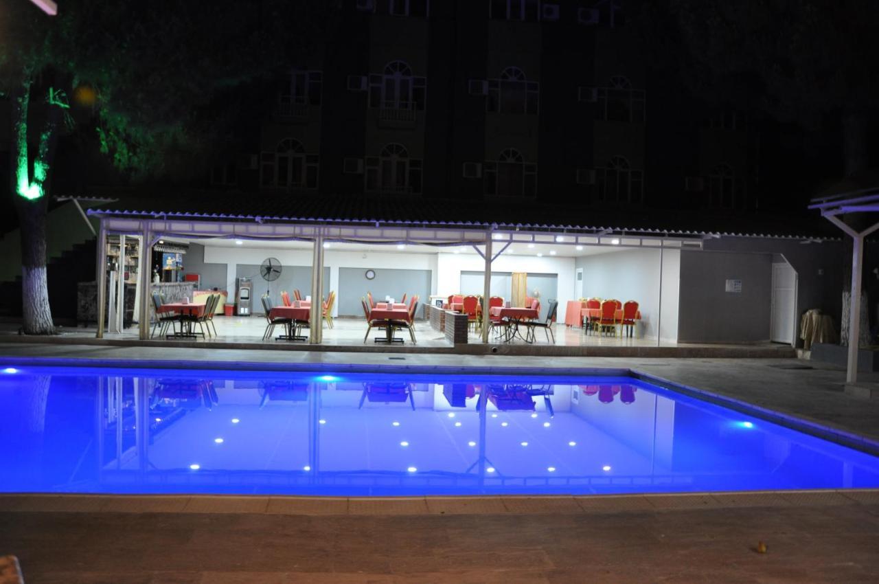 Anita Kemer Noch Hotel Exteriör bild